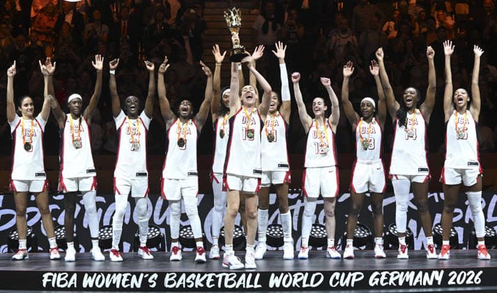 France v USA - FIBA Women s Basketball World Cup 2026 BERLIN, GERMANY - SEPTEMBER 13: USA team celebrates victory after winning the FIBA Women s Basketball World Cup 2026 final against France at Uber Arena in Berlin, Germany, on September 13, 2026. Halil Sagirkaya Anadolu Berlin Germany. Editorial use only. Please get in touch for any other usage.  Copyright: x2026xAnadoluxHalilxSagirkayax