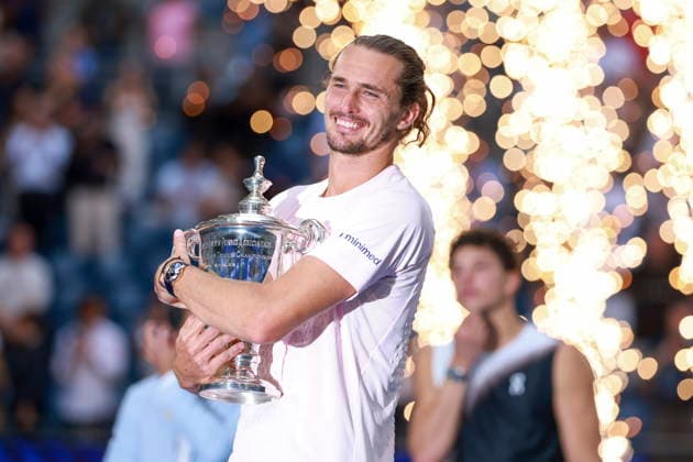 US Open tennis tournament - Day 15 Alexander Zverev of Germany poses with the Champions trophy after winning the Men s Singles Finals of the US Open Tennis Championships at the USTA Billie Jean King National Tennis Center in Flushing Meadows, New York, USA, 13 September 2026. FLUSHING MEADOWS NEW YORK United States  Copyright: xCRISTOBALxHERRERA-ULASHKEVICHx
