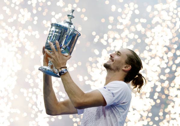 Alexander Zverev of Germany holds the trophy after defeating Ben Shelton to win the Men s Finals match in Arthur Ashe Stadium at the 2026 US Open Tennis Championship at the USTA Billie Jean King National Tennis Center in New York City on Sunday, September 13, 2026. Zverev won 6-3, 7-6, 5-7, 6-2.  NYP20260913887 COREYxSIPKIN
