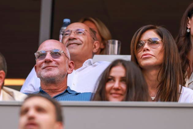 US Open tennis tournament - Day 15 American businessman Jeff Bezos (L) and spouse Lauren Sanchez Bezos attend the Men s Singles Finals of the US Open Tennis Championships at the USTA Billie Jean King National Tennis Center in Flushing Meadows, New York, USA, 13 September 2026. FLUSHING MEADOWS NEW YORK United States  Copyright: xCRISTOBALxHERRERA-ULASHKEVICHx