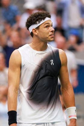US Open tennis tournament - Day 15 Ben Shelton of the US reacts during a game against Alexander Zverev of Germany during the Men s Singles Finals of the US Open Tennis Championships at the USTA Billie Jean King National Tennis Center in Flushing Meadows, New York, USA, 13 September 2026. FLUSHING MEADOWS NEW YORK United States  Copyright: xCRISTOBALxHERRERA-ULASHKEVICHx
