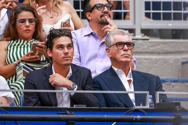 US Open tennis tournament - Day 15 Irish actor Pierce Brosnan (R) attends the Men s Singles Finals of the US Open Tennis Championships at the USTA Billie Jean King National Tennis Center in Flushing Meadows, New York, USA, 13 September 2026. FLUSHING MEADOWS NEW YORK United States  Copyright: xCRISTOBALxHERRERA-ULASHKEVICHx