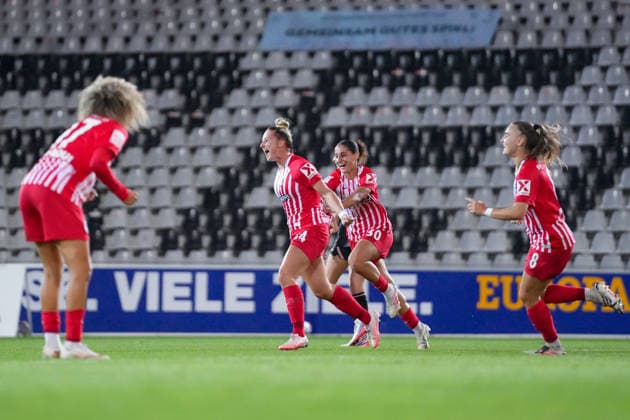 Carina Brunold, SC Freiburg, 14, Ilayda Acikgöz, SC Freiburg, 30, goal celebration, emotions, cheering, goal scored, shot on goal, goal, Germany, soccer, Google Pixel Women s Bundesliga, Matchday 4, 2026–2027, SC Freiburg vs. 1. FSV Mainz 05, September 13, 2026, Dreisamstadion, Freiburg, Dreisamstadion, Freiburg, Baden-Württemberg, Germany Copyright: xArnexAmbergx
