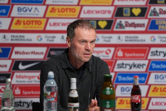 Marco Konrad, SC Freiburg, Coach, Germany, Soccer, Google Pixel Women s Bundesliga, Matchday 4, 2026–2027, SC Freiburg vs. 1. FSV Mainz 05, September 13, 2026, Dreisamstadion, Freiburg, Dreisamstadion, Baden-Württemberg, Germany Copyright: xArnexAmbergx