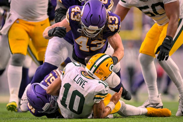 MINNEAPOLIS, MN - SEPTEMBER 13: Minnesota Vikings cornerback Zemaiah Vaughn (5) and Minnesota Vikings linebacker Andrew Van Ginkel (43) sack Green Bay Packers quarterback Jordan Love (10) causing him to fumble during the fourth quarter of a NFL, American Football Herren, USA game between the Minnesota Vikings and Green Bay Packers on September 13, 2026, at U.S. Bank Stadium in Minneapolis MN. (Photo by Nick Wosika Icon Sportswire) NFL: SEP 13 Packers at Vikings EDITORIAL USE ONLY Icon20260913027