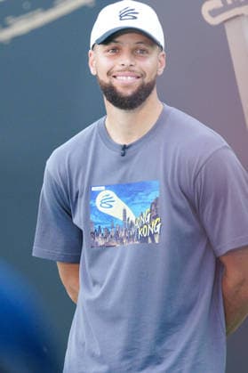 NBA, Basketball Herren, USA Star Stephen Curry Visiting Hong Kong NBA Star Stephen Curry attending an event in Shun Tak Fraternal Association Leung Kau Kui College on September 14, 2026 in Hong Kong. (Photo by Ellan Mad Nexpher Images) Hong Kong