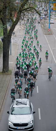 Peace and Ride 2026 The European Peace Ride stands for sports, history, and European friendship—a shared ride for peace, not a race. September 13, 2026, Chemnitz, Reichsstraße, around 4:15 p.m., the final 2 km of this year’s ride. The route begins in Zittau in 2026, passes through Liberec and Dresden, and ends in Chemnitz. Over a distance of approximately 500 kilometers, the 200 participants will travel through Germany, Poland, and the Czech Republic. Along the way, they’ll climb 6,000 meters at an average speed of 28 km h. In addition to challenging climbs, the route also offers varied landscapes and historic sites. Chemnitz, Saxony, Germany