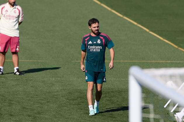September 14, 2026, Madrid, Spain: Bernardo Silva (Real Madrid CF) is seen in action during a training session on the eve of the LaLiga EA SPORTS 2026 2027 match between Elche CF and Real Madrid CF.Real Madrid CF is holding its final training session and pre-match press conference, PK, Pressekonferenz ahead of its sixth LaLiga game. LaLiga EA SPORTS 2026 2027 - Real Madrid CF Training Session And Press Conference In Madrid, Spain - 14 Sep 2026  - ZUMAs197 20260914_aaa_s197_112 Copyright: xFedericoxTitonex