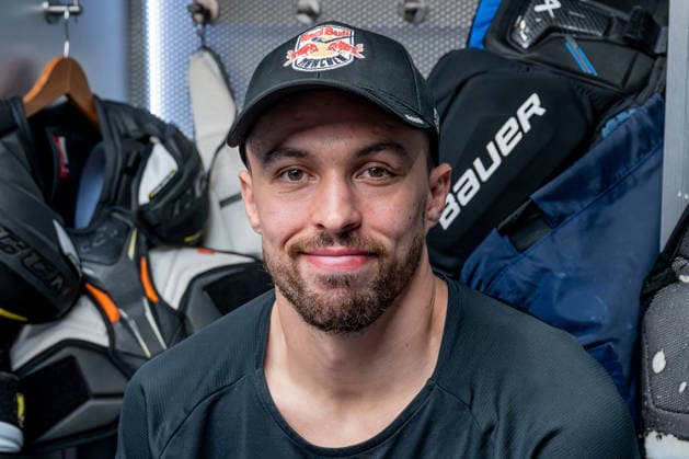 Fabio Wagner, EHC Red Bull Munich, 55, Portrait, GER, EHC Red Bull Munich, Ice Hockey, DEL, Open Locker Room, September 14, 2026, Photo by HMB Media, Heike Feiner Copyright: HMBxMedia HeikexFeiner