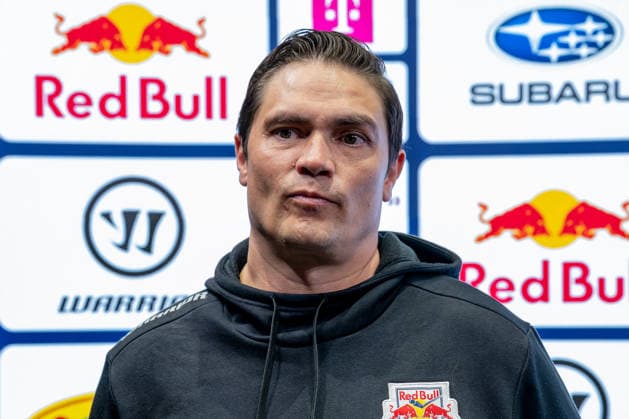 Neville Rautert, Managing Director of Sports for EHC Red Bull Munich, in front of the interview backdrop: GER, EHC Red Bull Munich, ice hockey, DEL, Open Locker Room, September 14, 2026. Photo by HMB Media, Heike Feiner Copyright: HMBxMedia HeikexFeiner
