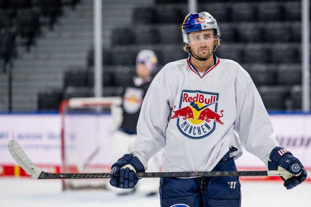 Markus Eisenschmid, EHC Red Bull Munich, 11 GER, EHC Red Bull Munich, ice hockey, training session ahead of the DEL season opener, September 14, 2026. Photo: HMB Media, Heike Feiner Copyright: HMBxMedia HeikexFeiner