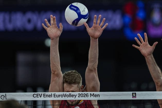 Germany v Switzerland - CEV EuroVolley 2026 Men CLUJ-NAPOCA, ROMANIA - SEPTEMBER 14: Germany s Florian Krage plays during the CEV 2026 European Men s Volleyball Championship Group D match between Germany and Switzerland at BT Arena in Cluj-Napoca, Romania, on September 14, 2026. Osmancan Gürdogan Anadolu Cluj Romania. Editorial use only. Please get in touch for any other usage.  Copyright: x2026xAnadoluxOsmancanxGürdoÄüanx