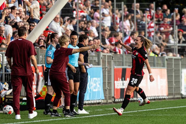 Google Pixel Women s Bundesliga Bayer 04 Leverkusen FC Bayern Munich September 14, 2026 Women s Bundesliga Google Pixel Women s Bundesliga September 26–27 Bayer 04 Leverkusen FC Bayern Munich Ulrich Haberland Stadium, Leverkusen, September 14, 2026. DFL regulations prohibit any use of photographs as image sequences and or quasi-video. Copyright: xBEAUTIFULxSPORTS Buriakovx