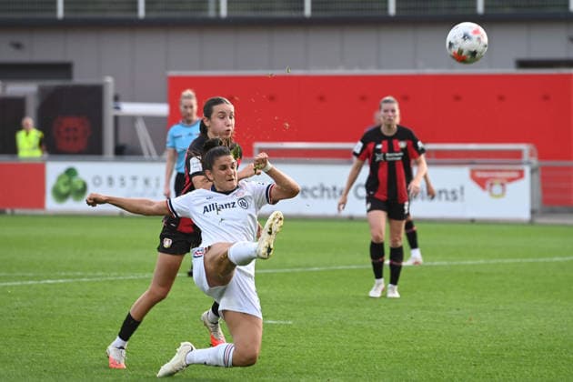 Jovana DAMNJANOVIC M Action, Tackle, Bayer 04 Leverkusen vs. FC Bayern Munich Soccer Google Pixel Women s Bundesliga 2026–2027 Season, Matchday 4, on September 14, 2026, at Ulrich Habeland Stadium in Leverkusen, Â