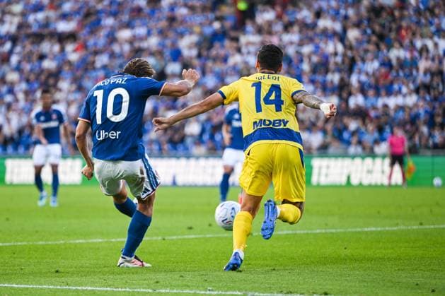 Como™s Nico Paz scores a goal during the Serie A soccer match between Como Calcio and Parma Calcio 1913 at the Giuseppe Sinigaglia stadium in Como, north Italy - September 14, 2026 - Soccer.  Copyright: xTizianoxBallabio LaPressex
