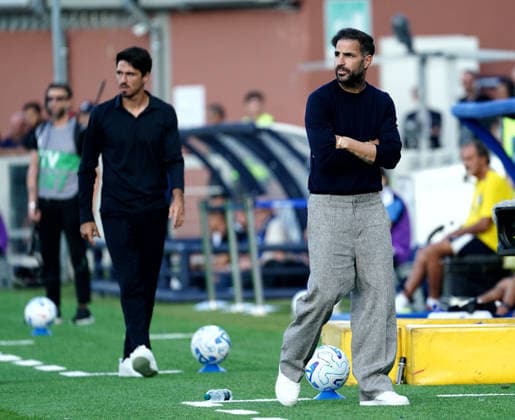 Foto IPP Albano Angilletta Como 14 09 2026 Calcio Campionato di serie A 2026 2027 Como - Parma nella foto a sinistra Carlos Cuesta allenatore del Parma a destra Cesc Fabregas allenatore del Como Italy Photo Press World Copyright italy ITALY  Copyright: xR4924_italyphotopressx