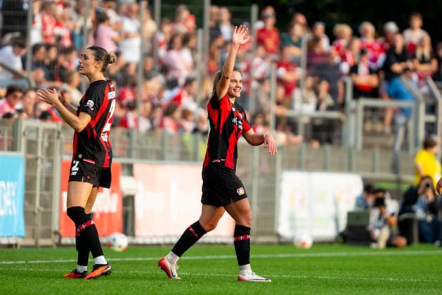 Paulina Tomasiak of Bayer 04 Leverkusen, 28, celebrates her goal to make it 1–0 in the match between Bayer 04 Leverkusen and FC Bayern Munich, soccer, Google Pixel Women’s Bundesliga, Matchday 4, 2026–2027 season, September 14, 2026 DFB regulations prohibit any use of photographs as image sequences and or quasi-video Bayer 04 Leverkusen vs. FC Bayern Munich, soccer, Google Pixel Women’s Bundesliga, Matchday 4, 2026–2027 Season, September 14, 2026, Leverkusen Copyright: xEibner-Pressefoto J.xDerondeaux EP_JDU