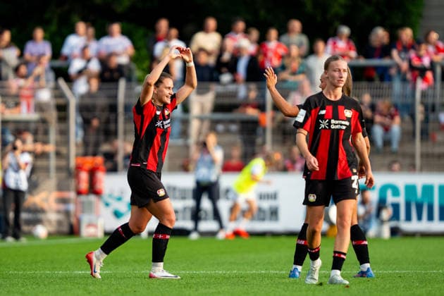Paulina Tomasiak of Bayer 04 Leverkusen, 28, celebrates her goal to make it 1–0 in the match between Bayer 04 Leverkusen and FC Bayern Munich, soccer, Google Pixel Women’s Bundesliga, Matchday 4, 2026–2027 season, September 14, 2026 DFB regulations prohibit any use of photographs as image sequences and or quasi-video Bayer 04 Leverkusen vs. FC Bayern Munich, soccer, Google Pixel Women’s Bundesliga, Matchday 4, 2026–2027 Season, September 14, 2026, Leverkusen Copyright: xEibner-Pressefoto J.xDerondeaux EP_JDU