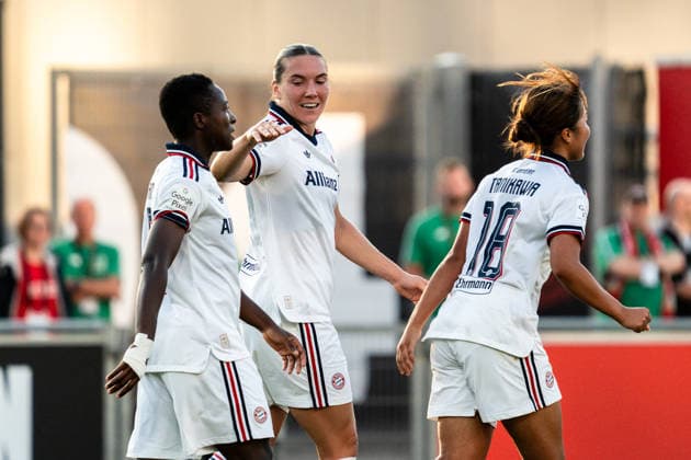 Germany Google Pixel Women s Bundesliga 2026, Matchday 27, Match 4: Bayer 04 Leverkusen vs. FC Bayern Munich, September 14, 2026, Ulrich Haberland Stadium, 1-1 goal by Gilles Vanessa, celebration, joy, emotions, goal celebration, Amani, Bernadette, Tanikawa, Momoko Copyright: xCelinaxLeiersx