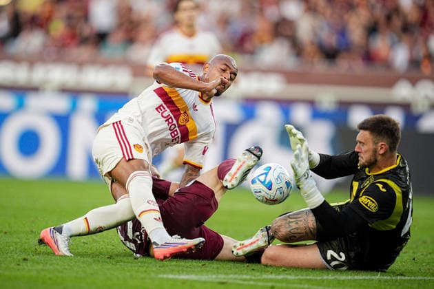 RomaÕs Donyell Malen score his goal during the Serie A soccer match between Torino and Roma at the Stadio Olimpico Grande Torino in Turin, north west Italy - Sunday, September 14, 2026. - Soccer .  Copyright: xMarcoxAlpozzi LaPressex
