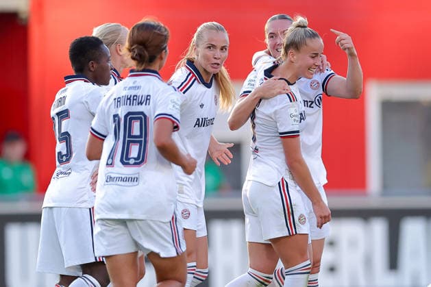 September 14, 2026, Soccer, Women s Bundesliga 1, Bayer 04 Leverkusen vs. FC Bayern Munich, Matchday 4, Ulrich Haberland Stadium, 2026–27 Season: Goal celebration after the 1–1 goal by Vanessa Gilles (FC Bayern Munich 02), along with Giulia Gwinn (FC Bayern Munich 07), Momoko Tanikawa (FC Bayern Munich 18), and Bernadette Amani (FC Bayern Munich 15). DFB regulations prohibit any use of photographs as image sequences and or quasi-video. North Rhine-Westphalia, Germany