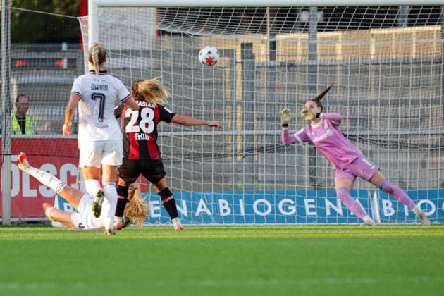 September 14, 2026, xgrfx, Soccer Google Pixel Women s Bundesliga, Bayer Leverkusen vs. FC Bayern Munich, Goal, Paulina Tomasiak scores to make it 2-1 for Bayer Leverkusen, Leverkusen