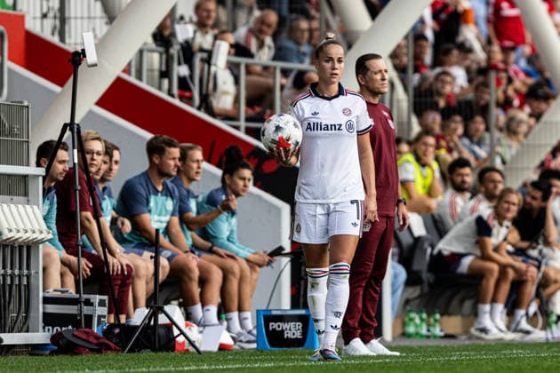 Google Pixel Women s Bundesliga Bayer 04 Leverkusen FC Bayern Munich September 14, 2026 Giulia Gwinn FC Bayern Munich, 7 Women s Bundesliga Google Pixel Women s Bundesliga September 26–27 Bayer 04 Leverkusen FC Bayern Munich Ulrich Haberland Stadium, Leverkusen, September 14, 2026. DFL regulations prohibit any use of photographs as image sequences and or quasi-video. Copyright: xBEAUTIFULxSPORTS Buriakovx