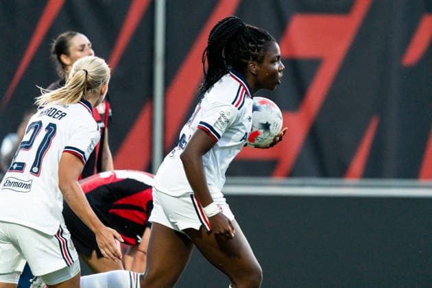 Germany Google Pixel Women s Bundesliga 2026, Matchday 27, Game 4: Bayer 04 Leverkusen vs. FC Bayern Munich, September 14, 2026, Ulrich Haberland Stadium, 2-2 goal scored by Imade Edna, celebration, joy, emotions, goal celebration Copyright: xCelinaxLeiersx