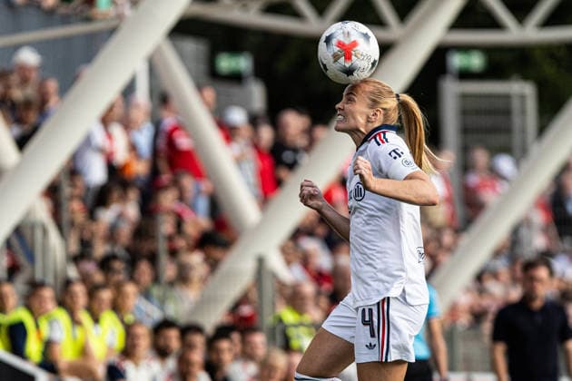 Google Pixel Women s Bundesliga Bayer 04 Leverkusen FC Bayern Munich September 14, 2026 Glodis Viggosdottir FC Bayern Munich, 4 Women s Bundesliga Google Pixel Women s Bundesliga September 26–27 Bayer 04 Leverkusen FC Bayern Munich Ulrich Haberland Stadium, Leverkusen, September 14, 2026. DFL regulations prohibit any use of photographs as image sequences and or quasi-video. Copyright: xBEAUTIFULxSPORTS Buriakovx