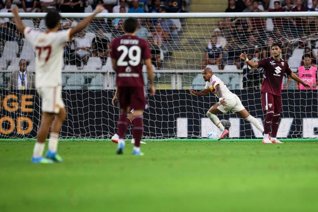 Torino FC v AS Roma - Serie A Donyell Malen of AS Roma celebrates after scoring a goal during the Serie A football match between Torino FC and AS Roma. Turin Italy Copyright: xNicolòxCampox