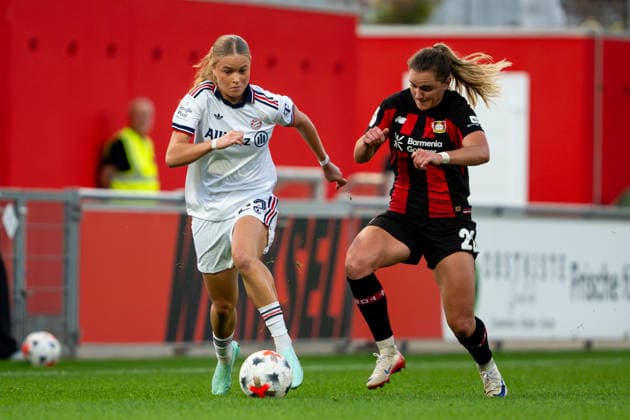 Paulina Tomasiak (Bayer 04 Leverkusen), 28, vs. Sophie Proost (FC Bayern Munich), 23; Bayer 04 Leverkusen vs. FC Bayern Munich, Soccer, Google Pixel Women s Bundesliga, Matchday 4, 2026–2027 Season, September 14, 2026 DFB regulations prohibit any use of photographs as image sequences and or quasi-video Bayer 04 Leverkusen vs. FC Bayern Munich, soccer, Google Pixel Women’s Bundesliga, Matchday 4, 2026–2027 Season, September 14, 2026, Leverkusen Copyright: xEibner-Pressefoto J.xDerondeaux EP_JDU