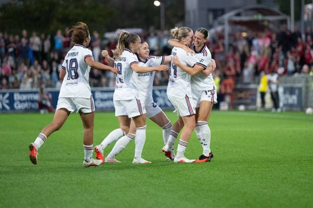Bayern Munich celebrates the goal that makes it 2–3, Bayer 04 Leverkusen Women vs. FC Bayern Munich Women, Soccer, Google Pixel Women s Bundesliga, Matchday 4, 2026–2027, September 14, 2026. DFB regulations prohibit any use of photographs as image sequences and or quasi-video. Leverkusen, North Rhine-Westphalia, Germany Copyright: xkolbert-press MarkusxVerwimpx