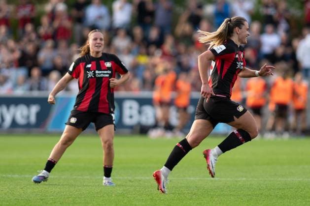Paulina Tomasiak, 28, of Bayer 04 Leverkusen Women, sprints toward the bench in celebration after scoring the 1-0 goal, Bayer 04 Leverkusen Women vs. FC Bayern Munich Women, Soccer, Google Pixel Women s Bundesliga, Matchday 4, 2026–2027, September 14, 2026. DFB regulations prohibit any use of photographs as image sequences and or quasi-video. Leverkusen, North Rhine-Westphalia, Germany Copyright: xkolbert-press MarkusxVerwimpx