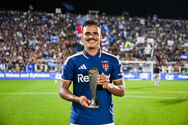 Como™s Kaiki is the Panini player of the match after the Serie A soccer match between Como Calcio and Parma Calcio 1913 at the Giuseppe Sinigaglia stadium in Como, north Italy - September 14, 2026 - Soccer.  Copyright: xTizianoxBallabio LaPressex