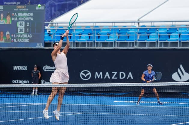 WTA GUADALAJARA OPEN 2026 WTA GUADALAJARA OPEN 2026 ALEXA GUARACHI NIKA RADISIC VS MAKAMOTO NINOMIYA ISABELLE HAVERLAG 1 4092026 GUADALAJARA, JALISCO Action photo of Makamoto Ninomiya and Isabelle Haverlag during a match at the 2026 WTA Guadalajara Open, held at the Centro Panamericano de Tenis in Guadalajara, Jalisco, Mexico Photo of Makamoto Ninomiya and Isabelle Haverlag, during a match at the 2026 WTA Guadalajara Open held at the Centro Panamericano de Tenis in Guadalajara, Jalisco, Mexico. PHOTO BY IMAGENSHOP PHOTOGRAPHY AGENCY GUADALAJARA, JALISCO, MEXICO Copyright: xIMAGENSHOPxAGENCIAxFOTOGRAFICAx