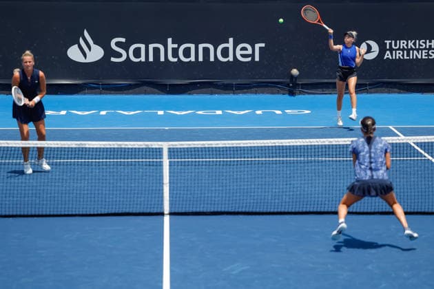 WTA GUADALAJARA OPEN 2026 WTA GUADALAJARA OPEN 2026 ALEXA GUARACHI, NIKA RADISIC vs. MAKAMOTO NINOMIYA, ISABELLE HAVERLAG 1 09 14 2026 GUADALAJARA, JALISCO Action photo of Alexa Guarachi and Nika Radisic during a match at the 2026 WTA Guadalajara Open, held at the Centro Panamericano de Tenis in Guadalajara, Jalisco, Mexico Photo of Alexa Guarachi and Nika Radisic, during a match at the 2026 WTA Guadalajara Open held at the Centro Panamericano de Tenis in Guadalajara, Jalisco, Mexico. PHOTO BY IMAGENSHOP PHOTO AGENCY GUADALAJARA, JALISCO, MEXICO Copyright: xIMAGENSHOPxAGENCIAxFOTOGRAFICAx
