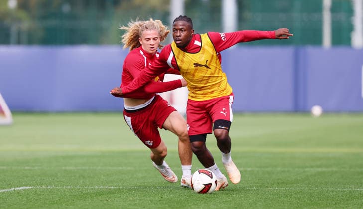 Leipzig, September 14, 2026, Red Bull Academy, Soccer, Bundesliga 1, RB Leipzig, Practice, Pictured from left: Viggo Gebel, Johan Bakayoko, For editorial use only, Picture Point