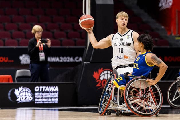 OTTAWA, CANADA - SEPTEMBER 14: Julian Lammering (Germany, 18) controls the ball against Jairo Lazaro (Colombia, 12) during the Ottawa IWBF Wheelchair Basketball World Championships match between Germany vs. Colombia at Arena at TD Place on matchday 6 of the Ottawa IWBF Wheelchair Basketball World Championships on September 14, 2026 in Ottawa, Canada. Canada Copyright: xSteffiexWunderlx