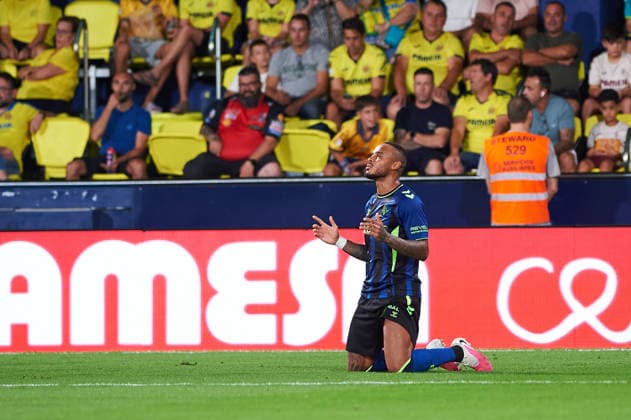 Natan Bernardo de Souza of Real Betis celebrates after scoring his team s second goal during the LaLiga EA Sports match between Villarreal CF and Real Betis Balompie at Estadio de la Cerámica on September 14, 2026, in Villarreal, Spain