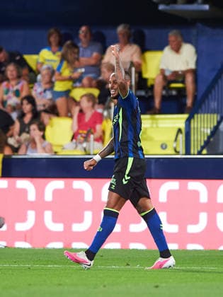 Natan Bernardo de Souza of Real Betis celebrates after scoring his team s second goal during the LaLiga EA Sports match between Villarreal CF and Real Betis Balompie at Estadio de la Cerámica on September 14, 2026, in Villarreal, Spain