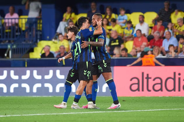 Natan Bernardo de Souza of Real Betis celebrates after scoring his team s second goal during the LaLiga EA Sports match between Villarreal CF and Real Betis Balompie at Estadio de la Cerámica on September 14, 2026, in Villarreal, Spain