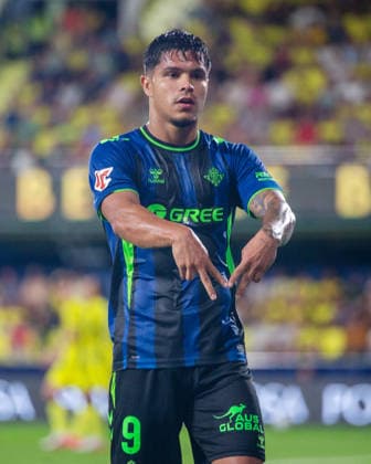 ESP LaLiga EA Sports Villarreal CF Real Betis Cucho Hernandez of Real Betis scores a goal and celebrates during the LaLiga EA Sports match between Villarreal CF and Real Betis played at Ceramica Stadium in Valencia on September 14, 2026, in Spain. Spanish Soccer Copyright: xAgenciaxLOFx