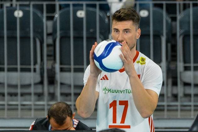 Turkiye v Romania - CEV EuroVolley 2026 Men CLUJ-NAPOCA, ROMANIA - SEPTEMBER 14: Murat Yenipazar of Turkiye in action during the CEV 2026 European Men s Volleyball Championship Group D match between Turkiye and Romania at BT Arena in Cluj-Napoca, Romania, on September 14, 2026. Stringer Anadolu Cluj-Napoca Romania. Editorial use only. Please get in touch for any other usage.  Copyright: x2026xAnadoluxStringerx