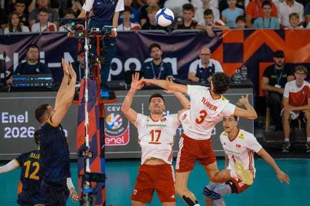 Turkiye v Romania - CEV EuroVolley 2026 Men CLUJ-NAPOCA, ROMANIA - SEPTEMBER 14: Murat Yenipazar of Turkiye in action during the CEV 2026 European Men s Volleyball Championship Group D match between Turkiye and Romania at BT Arena in Cluj-Napoca, Romania, on September 14, 2026. Stringer Anadolu Cluj-Napoca Romania. Editorial use only. Please get in touch for any other usage.  Copyright: x2026xAnadoluxStringerx