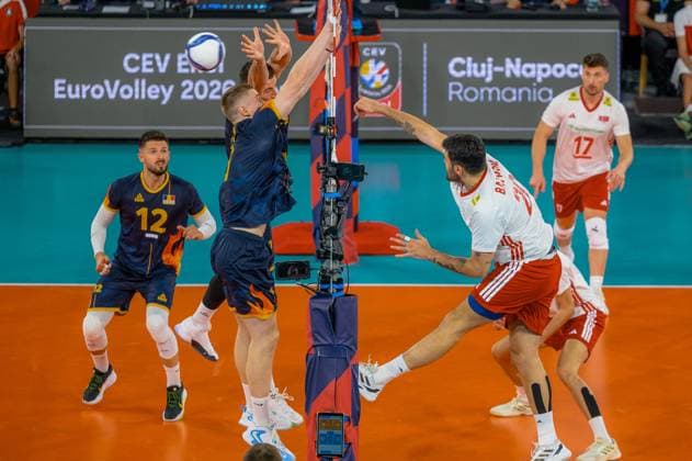 Turkiye v Romania - CEV EuroVolley 2026 Men CLUJ-NAPOCA, ROMANIA - SEPTEMBER 14: Efe Bayram of Turkiye in action during the CEV 2026 European Men s Volleyball Championship Group D match between Turkiye and Romania at BT Arena in Cluj-Napoca, Romania, on September 14, 2026. Stringer Anadolu Cluj-Napoca Romania. Editorial use only. Please get in touch for any other usage.  Copyright: x2026xAnadoluxStringerx