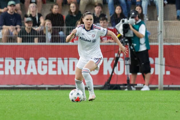 September 14, 2026, xgrfx, Soccer, Google Pixel Women s Bundesliga, Bayer Leverkusen vs. FC Bayern Munich, Sarah Zadrazil, FC Bayern Munich, Leverkusen