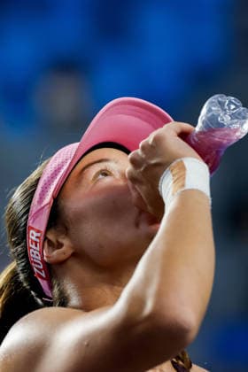 WTA GUADALAJARA OPEN 2026 WTA GUADALAJARA OPEN 2026 ZEYNEP SONMEZ VS IRYNA SHYMANOVICH 09 14 2026 GUADALAJARA, JALISCO Action photo of Zeynep Sonmez of Turkey during a match at the 2026 WTA Guadalajara Open, held at the Centro Panamericano de Tenis in Guadalajara, Jalisco, Mexico Action photo of Zeynep Sonmez of Turkey, during a match at the 2026 WTA Guadalajara Open held at the Centro Panamericano de Tenis in Guadalajara, Jalisco, Mexico. PHOTO BY IMAGENSHOP PHOTO AGENCY GUADALAJARA, JALISCO, MEXICO Copyright: xIMAGENSHOPxAGENCIAxFOTOGRAFICAx