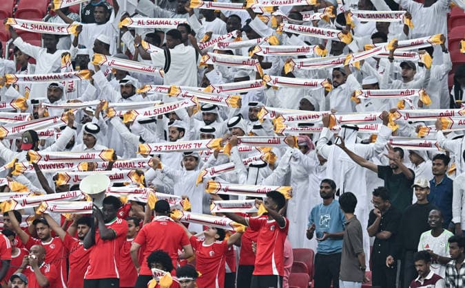 Sport Bilder des Tages #2 September 14, 2026, Al Khor, Qatar: Fans of Al Shamal SC cheer during the AFC Champions League elite west football match between Qatar s Al Shamal SC and Saudi Arabia s Al Ittihad Club at Al Bayt Stadium. Final score; Al Shamal SC 1 : 1 Al Ittihad Club. Al Khor Qatar - ZUMAs197 20260914_aaa_s197_234 Copyright: xNoushadxVariyattiyakkalx