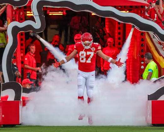 Sep 14, 2026: Kansas City Chiefs tight end Travis Kelce (87) gets introduced before the game against the Denver Broncos in Kansas City, MO, USA; at Arrowhead Stadium. Mandatory Credit: -Cal Media Kansas City USA - ZUMAc04_ 20260914_zma_c04_073 Copyright: xRomanxPunox