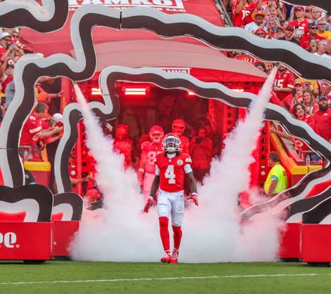 Sep 14, 2026: Kansas City Chiefs wide receiver Rashee Rice (4) gets introduce before the game against the Denver Broncos in Kansas City, MO, USA; at Arrowhead Stadium. Mandatory Credit: -Cal Media Kansas City USA - ZUMAc04_ 20260914_zma_c04_085 Copyright: xRomanxPunox